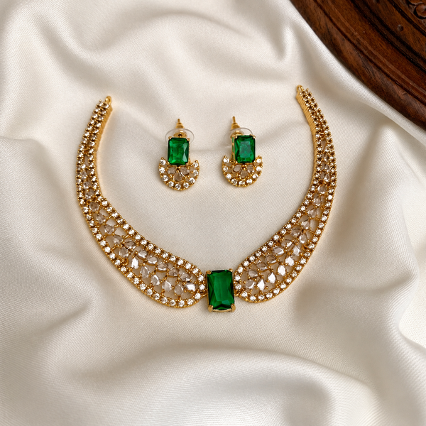 Regal Radiance Necklace Set